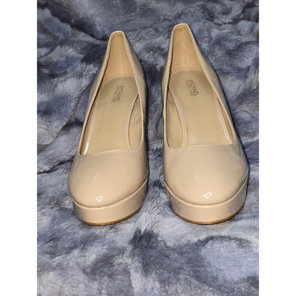 NEW Michael Kors Chantal Platform Pump Light Blush Patent Leather Heels Size 7.5 - Picture 2 of 7